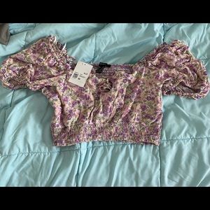 Floral Puff Sleeve Crop Top in Lavendar